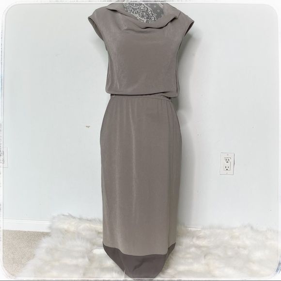 St. John Dresses & Skirts - St. John Dress.